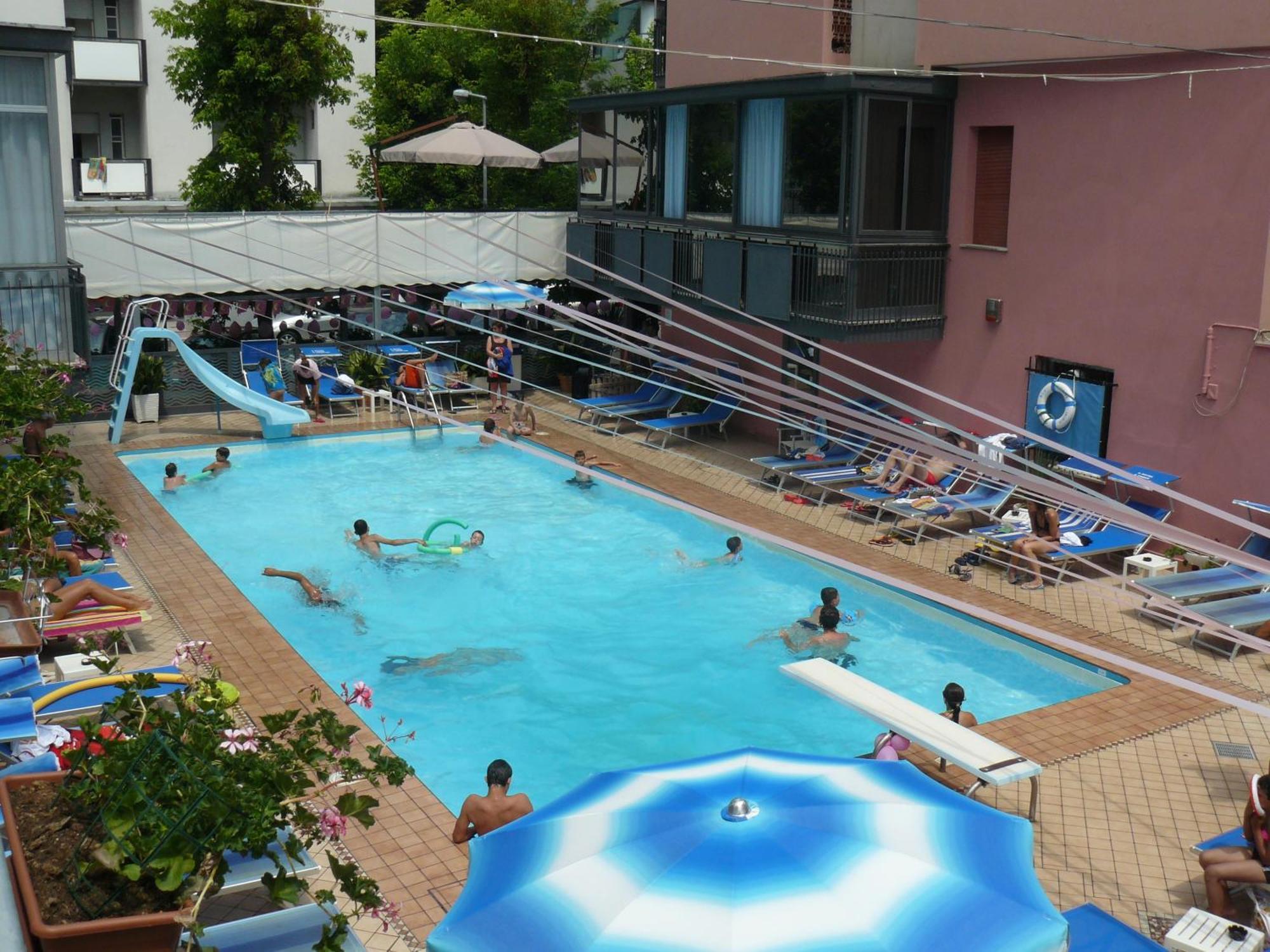15 Hotel Centrali a Rivazzurra da Prenotare a Rimini